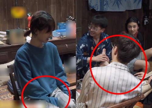 情侣网红博主吃瓜是谁,揭秘情侣网红博主吃瓜背后的故事